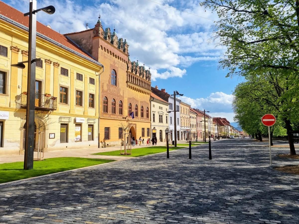 Apartment In A Historical House In The Center Of Levoča Exterior foto
