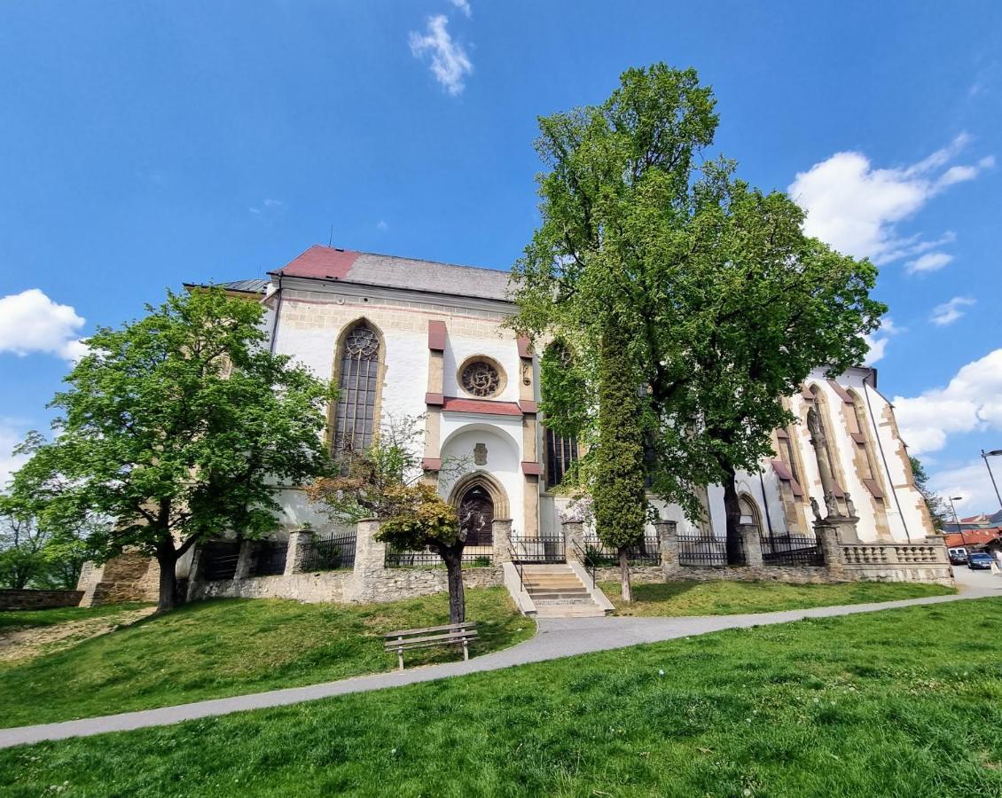 Apartment In A Historical House In The Center Of Levoča Exterior foto