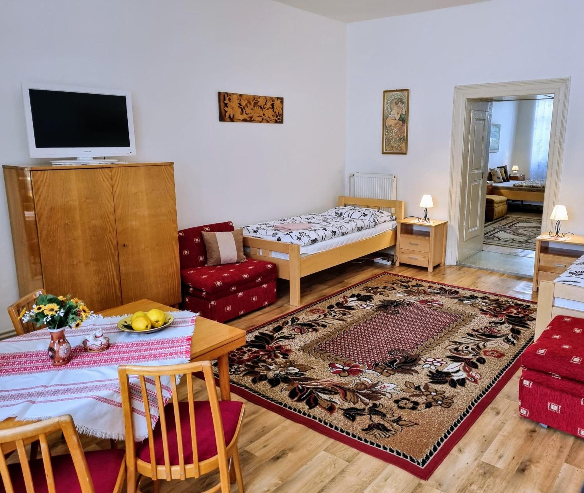 Apartment In A Historical House In The Center Of Levoča Exterior foto
